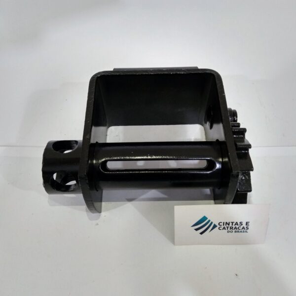 CATRACA FIXA 100MM - 10TON COM CANTONEIRA